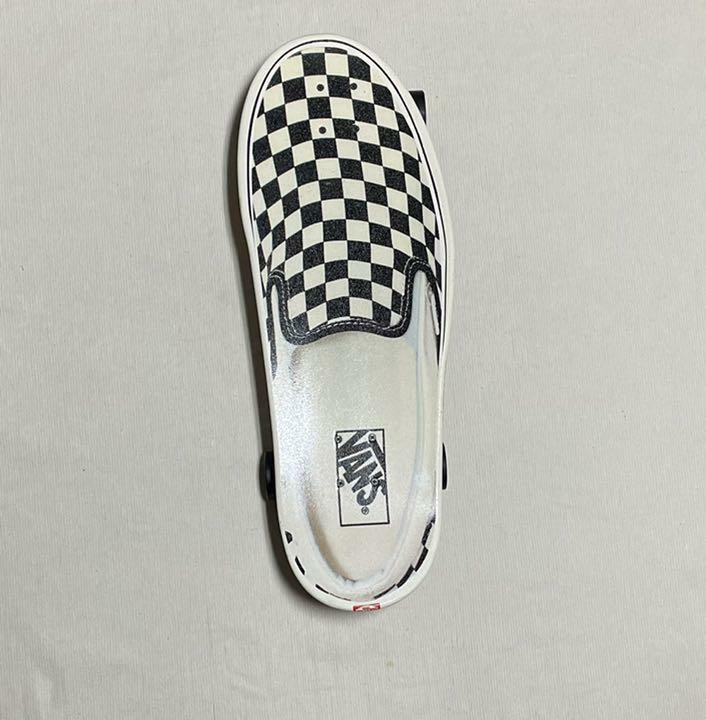 VANS × SANTA CRUZ SLIP ON CRUISER DECK VANS × SANTA CRUZ SLIP ON CRUISER DECK NEW Not for sale for