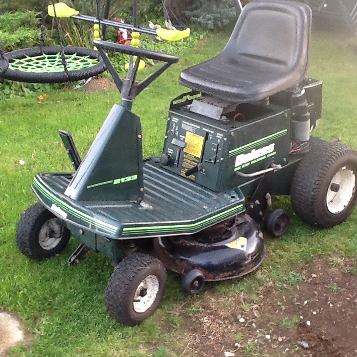Bolens 1233 mulching rider ride on lawnmower good condition. in Carrickfergus, County Antrim