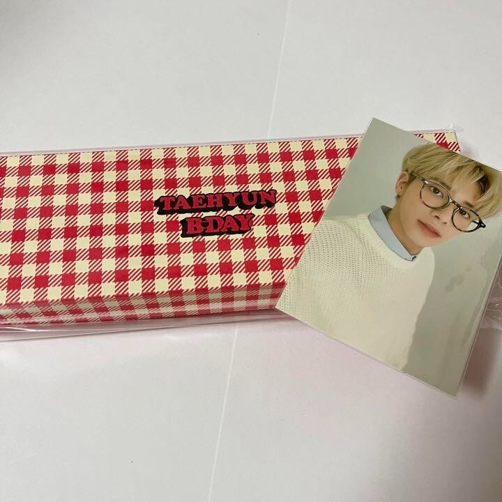 TOMORROW X TOGETHER - TXT 公式 誕生日 BIRTHDAY PARTY ブレスレット テヒョン $_57.JPG?set_id=880000500F