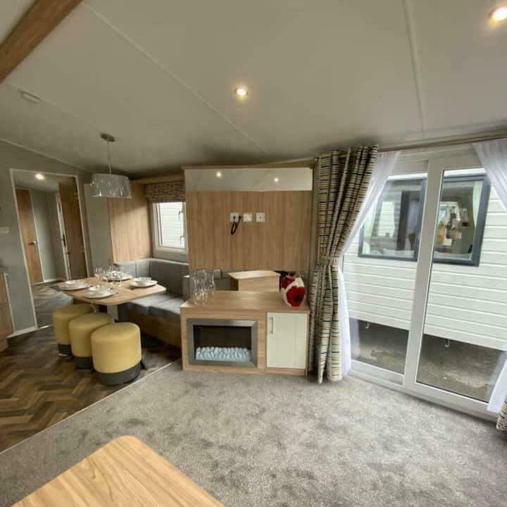FOR SALE STATIC CARAVAN FOR SALE TOWYN N WALES RHYL CONTACT 07802348142 in Abergele, Conwy