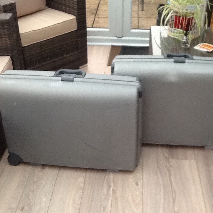 2 Carlton suitcases for sale. in Taverham, Norfolk Gumtree