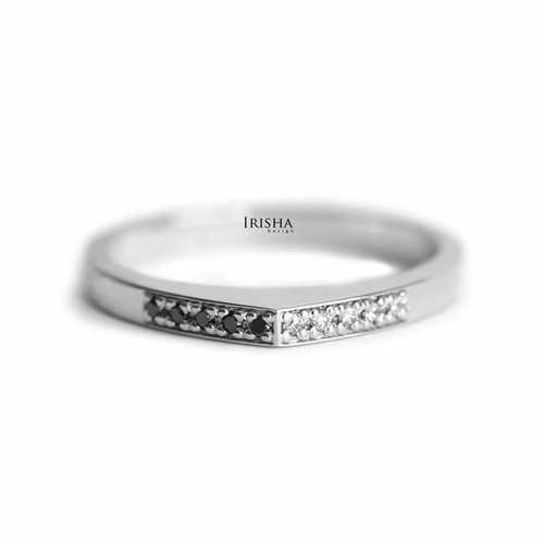 Pre-owned Irisha Designs 0.07 Ct. Earth Mined White-black Diamond Band Thanks Giving Ring In 14k Gold In F-g