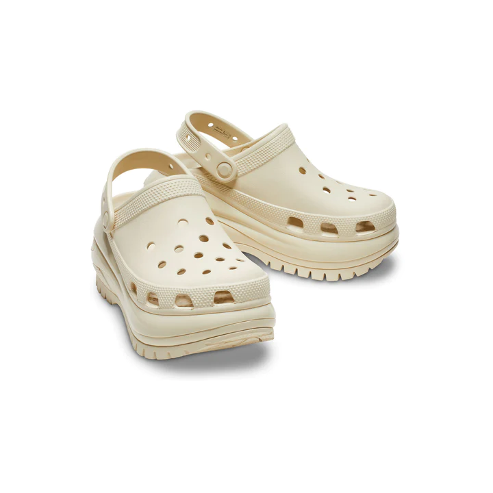 モア Crocs Classic Mega Crush Clog Ivory Bone Men Unisex Platform