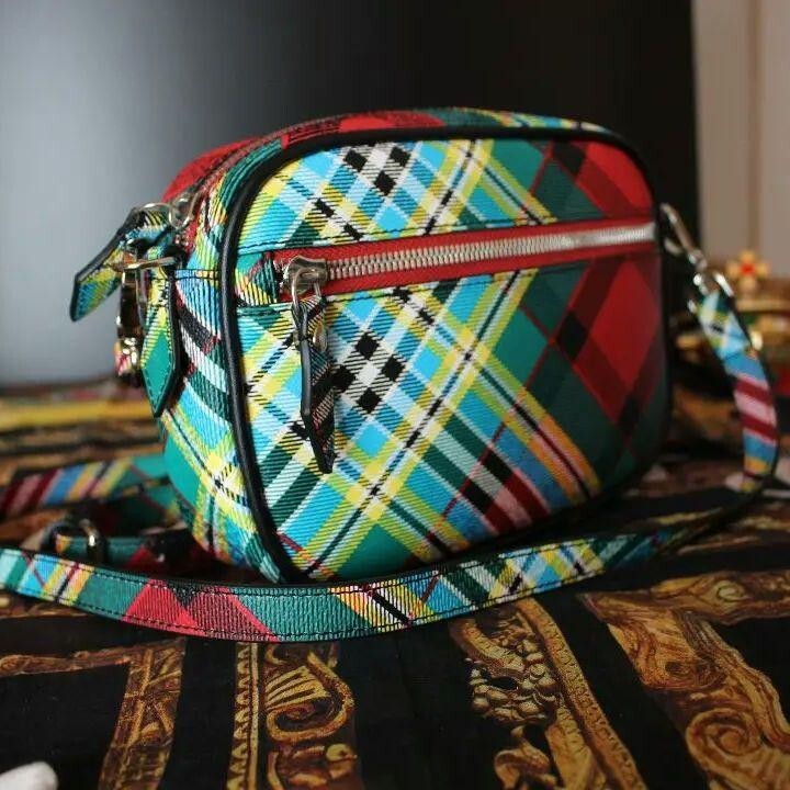 さゆさまかこと様専用】Vivienne Westwood マドラスチェックLフ