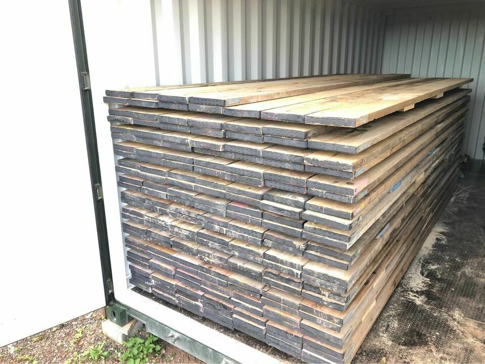 3.9 Metre (13ft) EXCEPTIONAL QUALITY Reclaimed/ Used Scaffold Boards