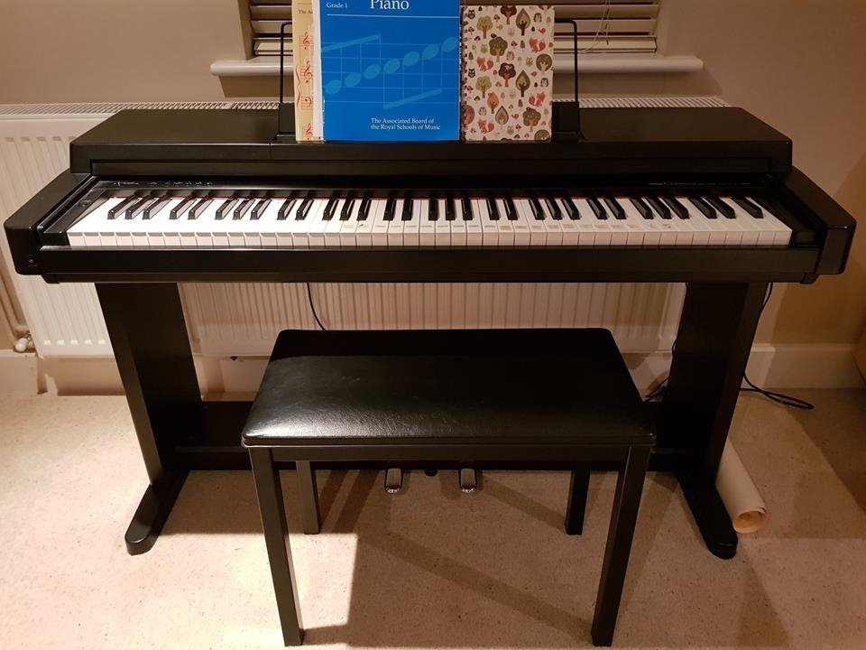 Electric Keyboard Yamaha Clavinova CLP260 in Launceston, Cornwall