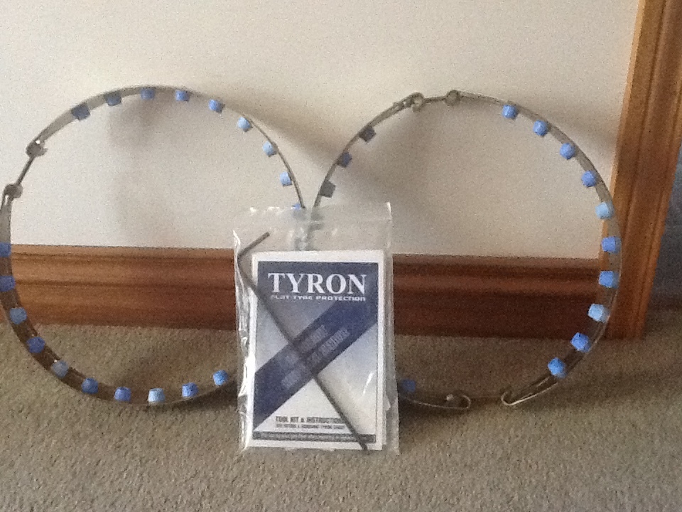 2x Tyron (Flat tyre protection) Bands to fit 14" caravan tyres & wheels