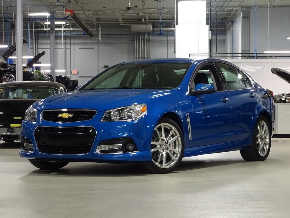 2015 Chevrolet Ss 23,407 Miles Blue Sedan V8 6 Speed Manual Used