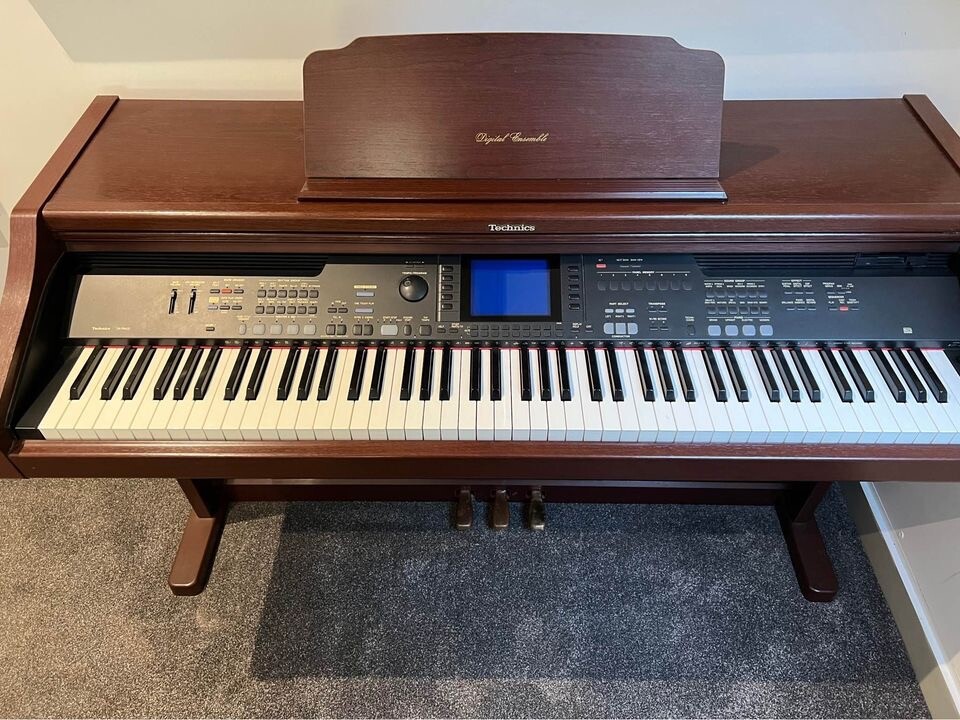 Piano Keyboard Digital Technics in Blandford Forum, Dorset Gumtree