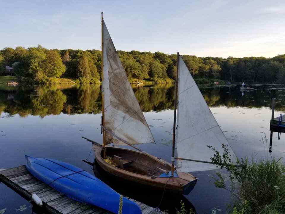 15' Sail Boat with Trailer