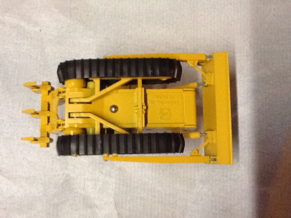 Liebherr PR731 Dozer - 1/50 - Conrad #2801 - NIB FREE SHIPPING