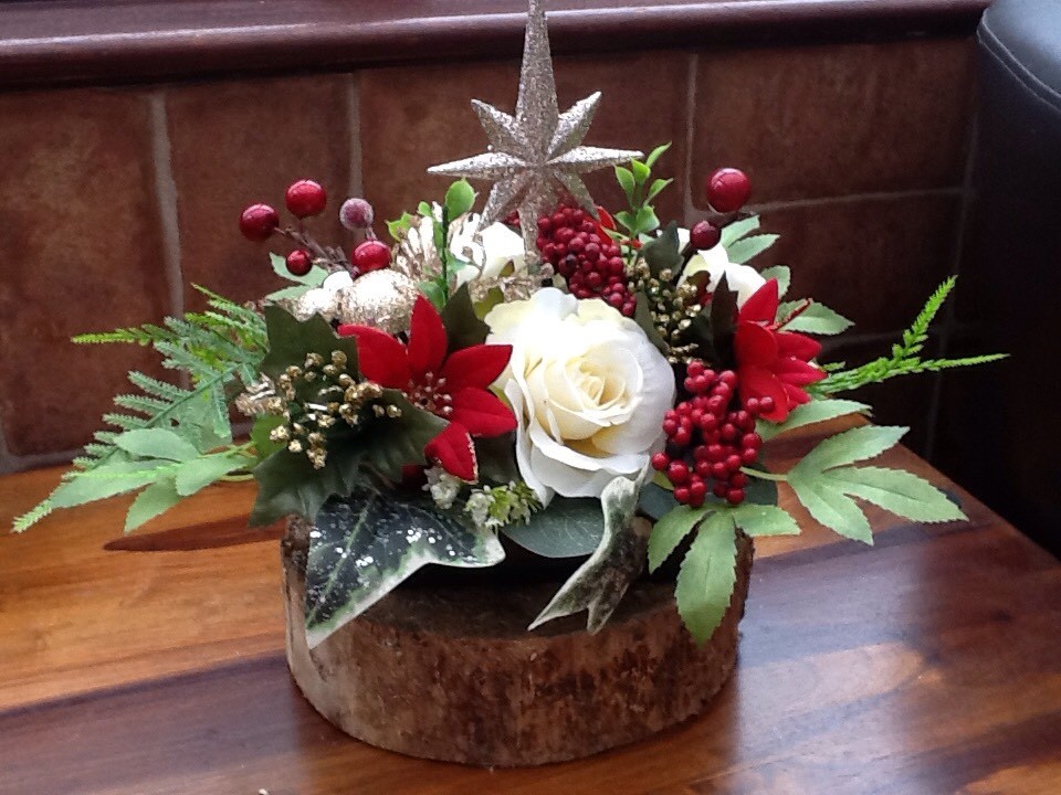 Beautiful Christmas  Table Centrepieces  in Springhead 