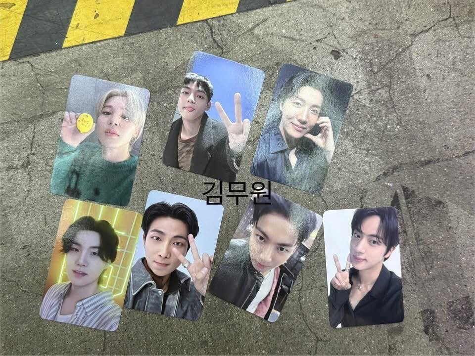 防弾少年団 2025 FESTA ARMY ZONE トレカ 全員7枚 BTS 2025 FESTA ARMY ZONE GIFT PHOTOCARD SET(7pcs) + BANDANA