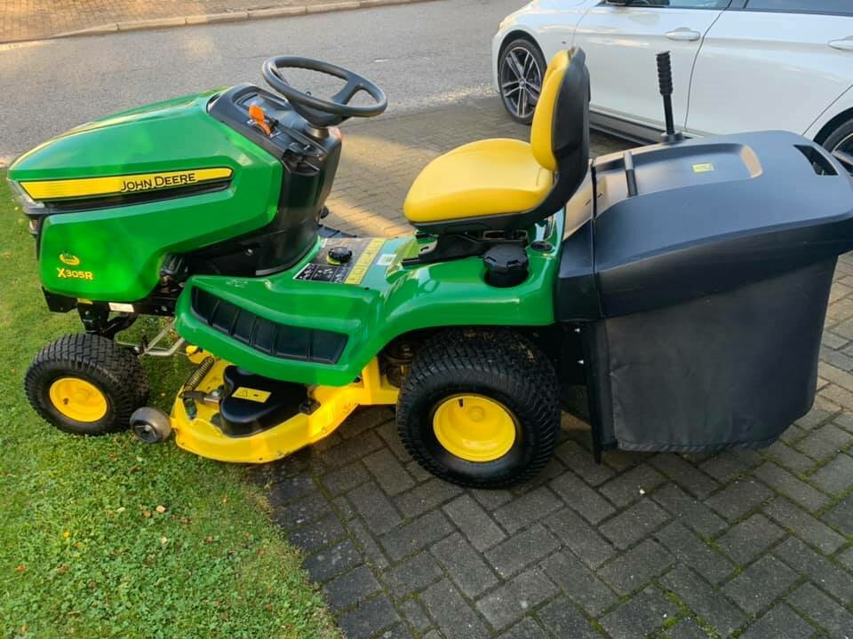 John Deere X305R Rideon Lawnmower in Aberdeen Gumtree