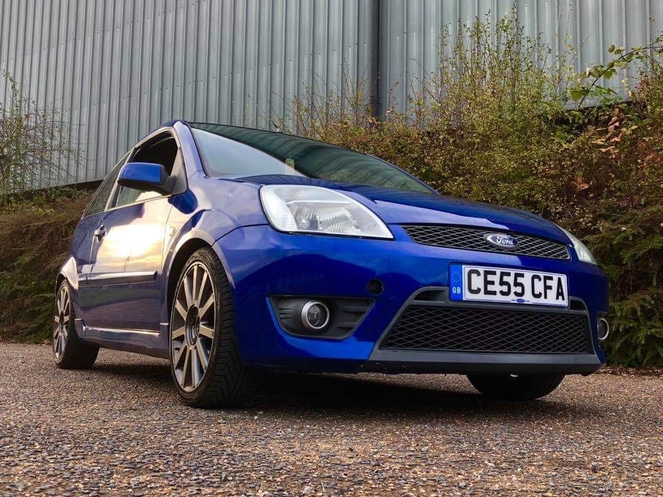 Ford fiesta mk6 седан