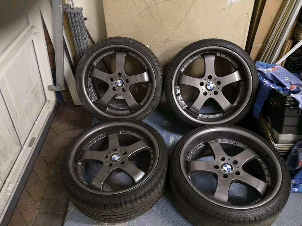 Bmw staggered bmw deep dish alloy wheels 19 inch | in Edinburgh | Gumtree