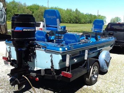 bass boat