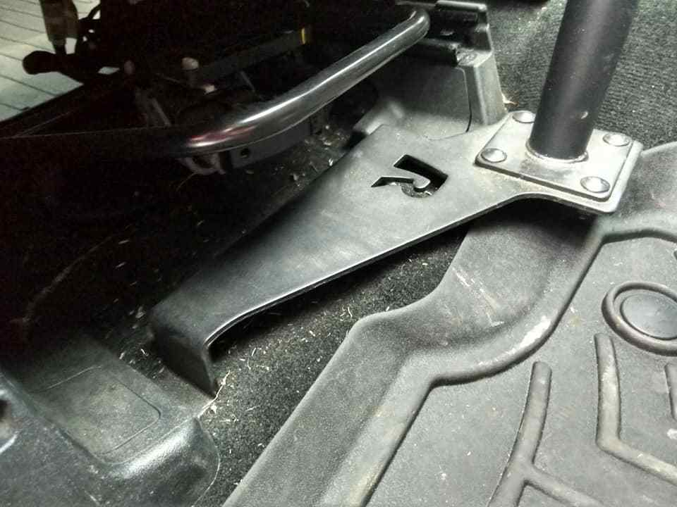 Ram mount tough tray Ford F250 F350 Superduty adjustable no drill tactical