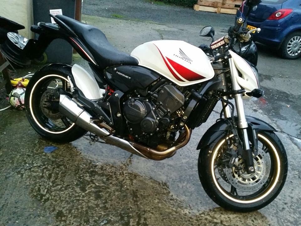 Honda hornet 2010