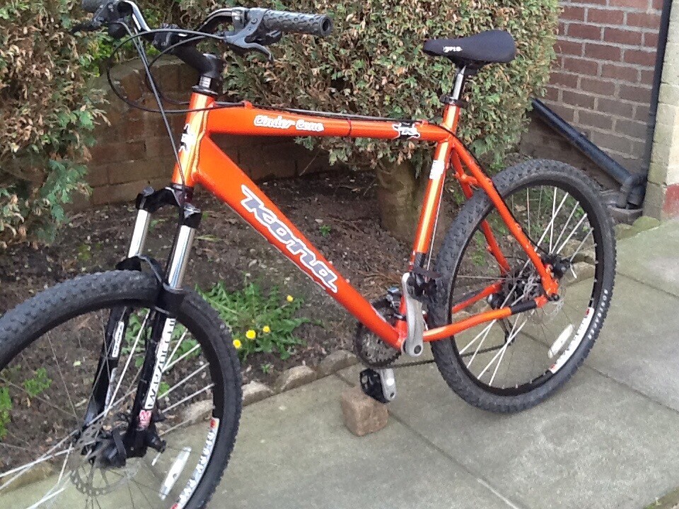 Kona cinder cone disc brake adults mountain bike in Stockport, Manchester Gumtree