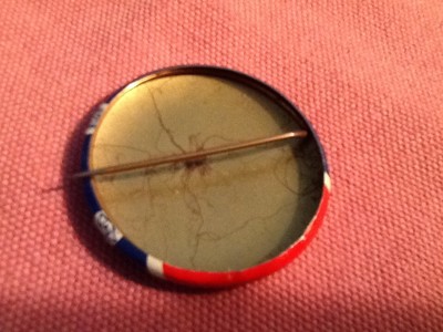 Vintage 1968 Richard Nixon/Whitcomb/Ruckelshaus Campaign Button