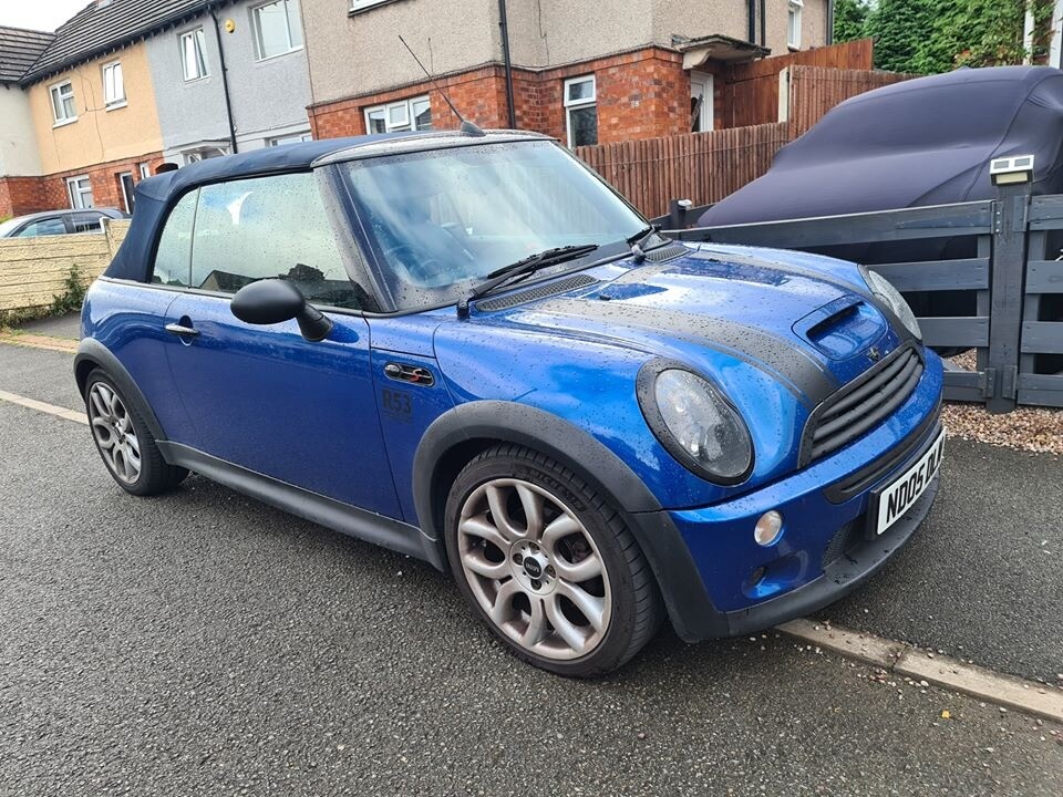 Mini R52 Cooper S convertible 2005 66k modified in Halesowen, West