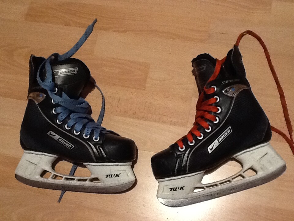 Schlittschuhe Bauer NS T Blade Black Edition