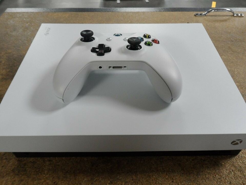 Xbox One X console white in Dewsbury, West Yorkshire Gumtree