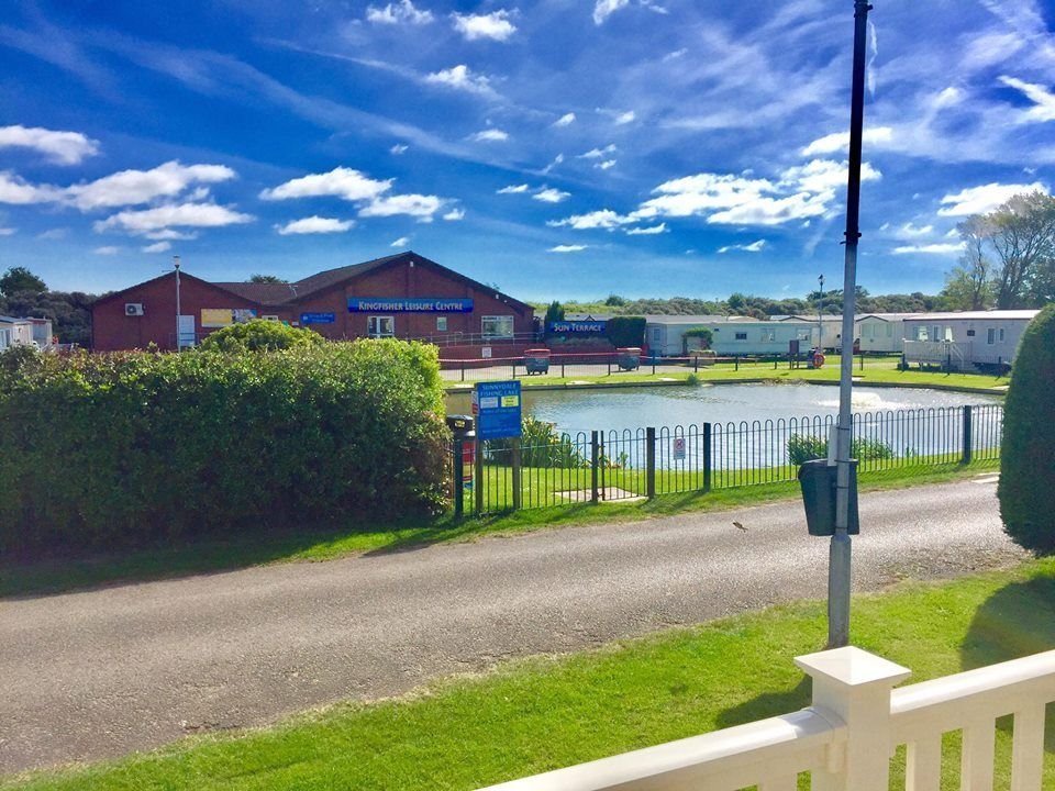 Static caravan holiday homes for sale near cleethorpes & mablethorpe on