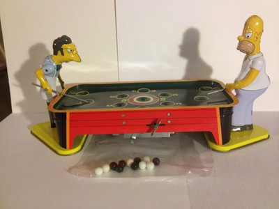 THE SIMPSONS MOE’S TAVERN POOL GAME The Simpsons Pool Game Moe's Tavern in the original box