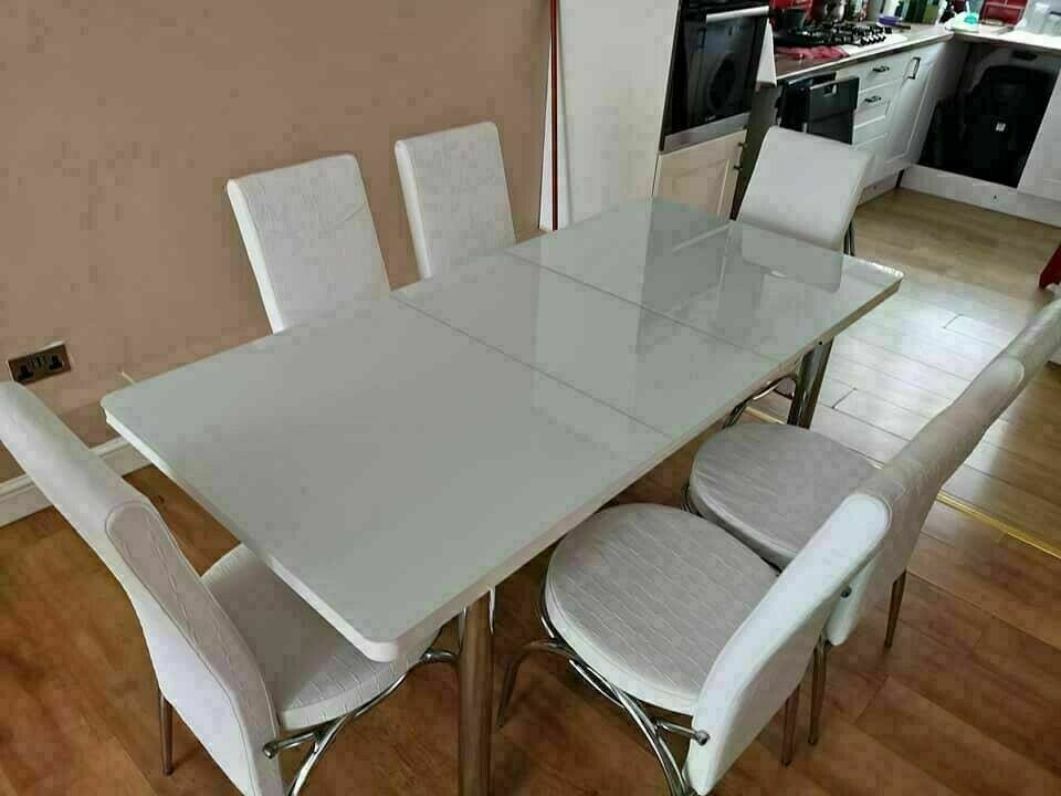 SUPER Full White Dining Table with 4 or 6 Chairs with Extension - Brand