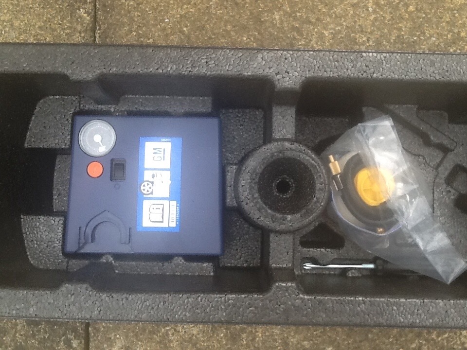 Emergency tyre inflation kit for Vauxhall Corsa in Alloa