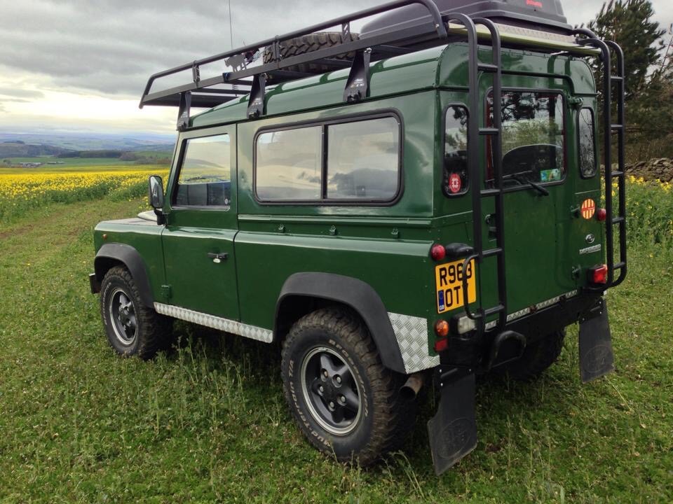 Land rover defender expedition