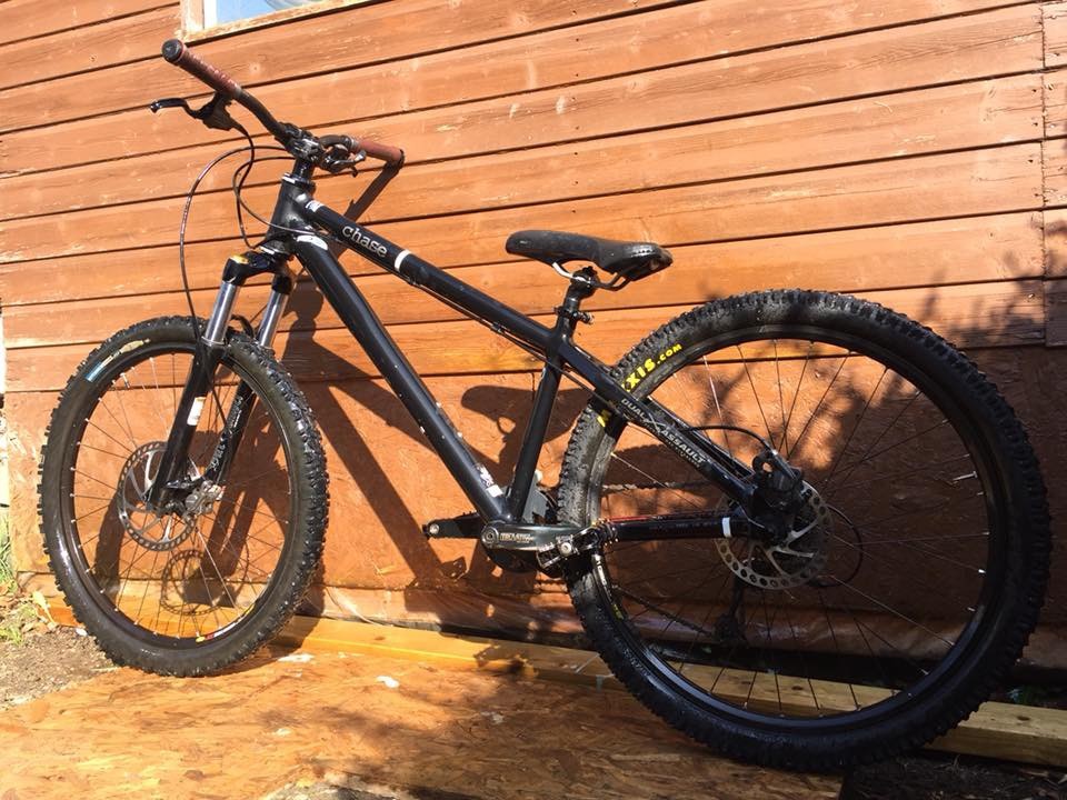 Cannondale chase dirt jump bike in Chichester, West Sussex Gumtree