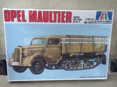ITALERI 1/35 Opel Maultier German Half Track Sd.Kfz.3 Kit 6221 FACTORY SEALED