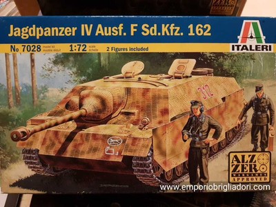 Jagdpanzer IV sd kfz 162 WWII Tank 1/72 Italeri Plastic Kit No 7028