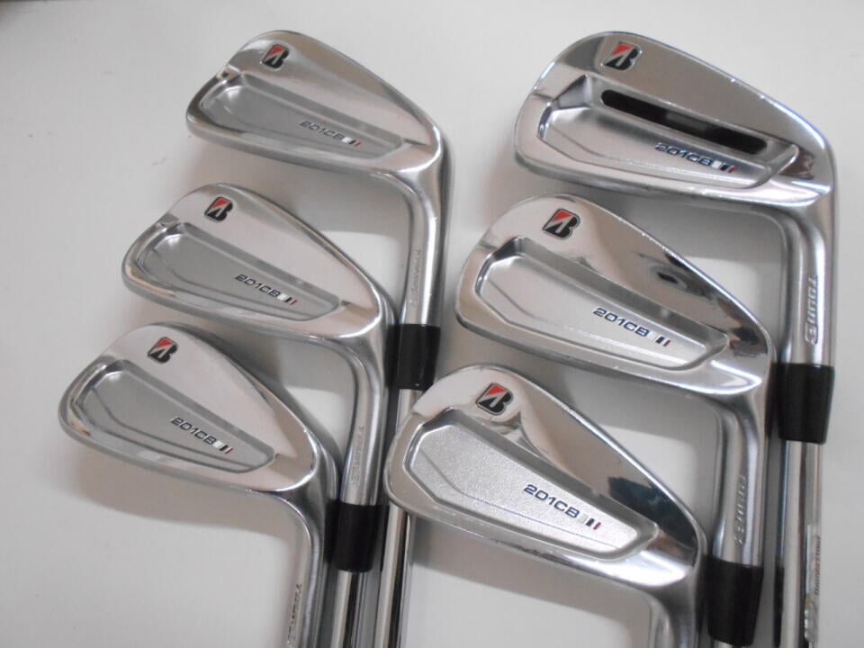ブリヂストン TOUR B 201CB DG S200 Bridgestone Tour B 201Cb Iron Set 24.5 S200 Flex 38.25 Inch