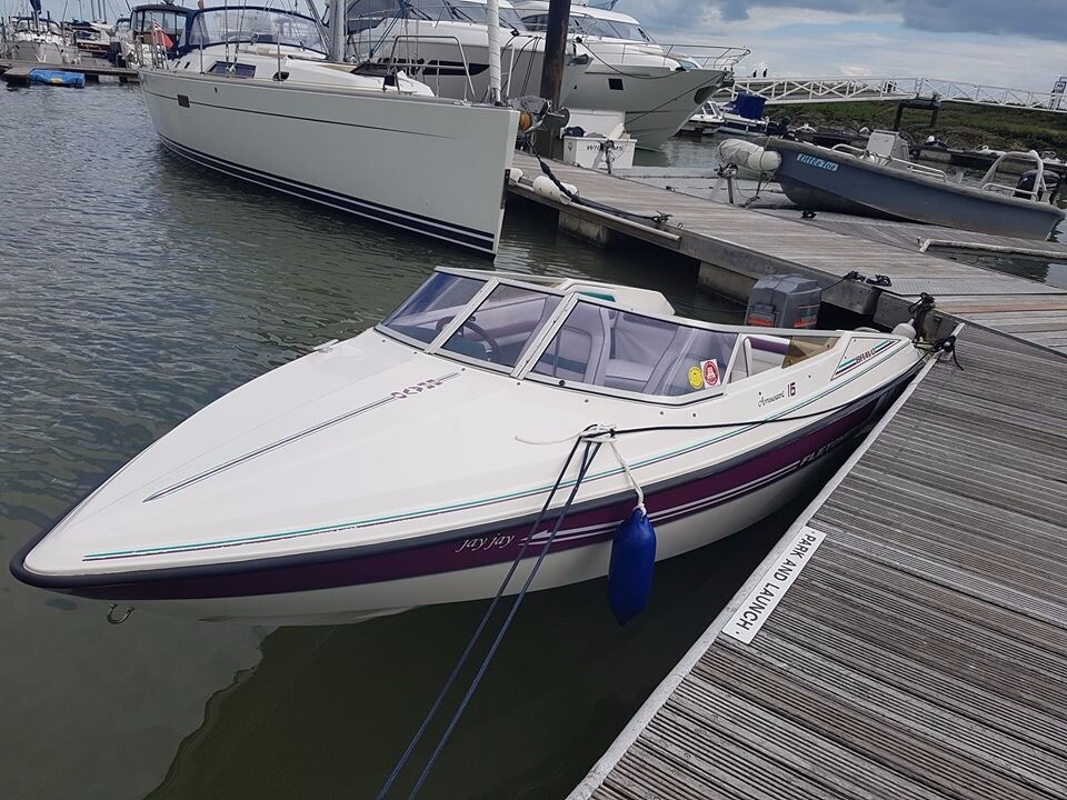 Fletcher arrowsport 16 in Luton, Bedfordshire Gumtree