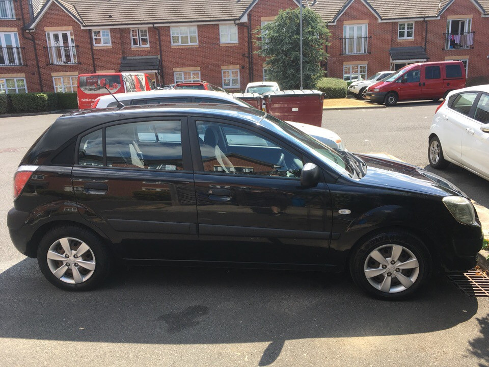 Kia rio black