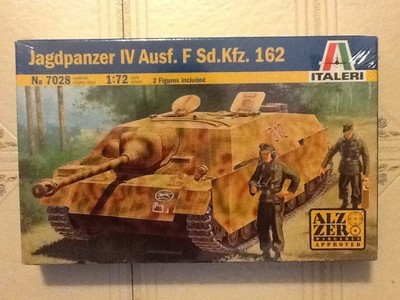 ITALERI 1/72 WW II German Jadgpanzer IV Ausf. F Sd.Kfz.162 7028 FACTORY SEALED