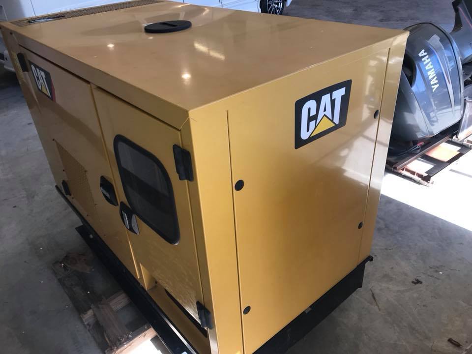 2015 CAT 20 KW STANDBY GENERATOR NEW UNUSED Cat C2.2 Perkins 4 cylinder Diesel