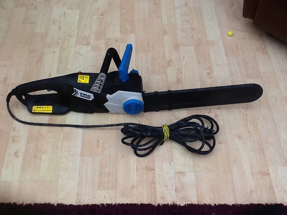 Mac Allister 2400W Electric Chainsaw in Dunmurry, Belfast Gumtree