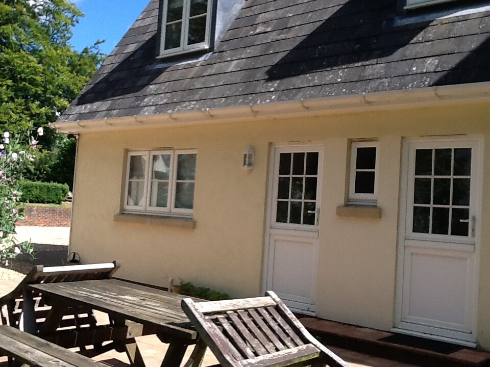 Large 1 bedroom self contained annexe to rent in Alton, Hampshire