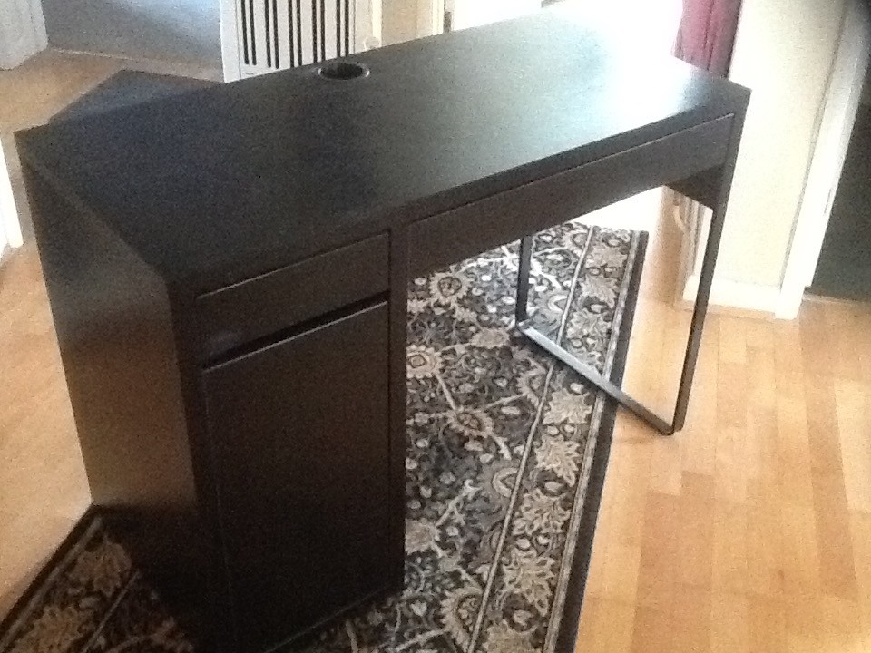 Ikea Micke Black Desk In Cambridge Cambridgeshire Gumtree