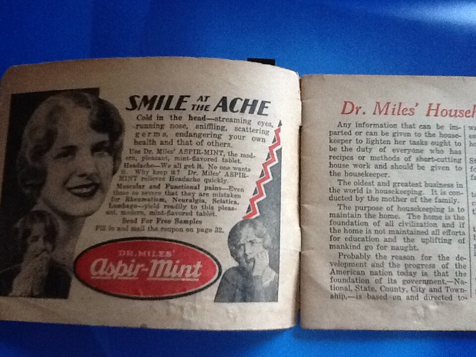 Green and Bently Drug Co. Oskaloosa, Iowa. Dr. Miles' Household Help Book. Vntg.