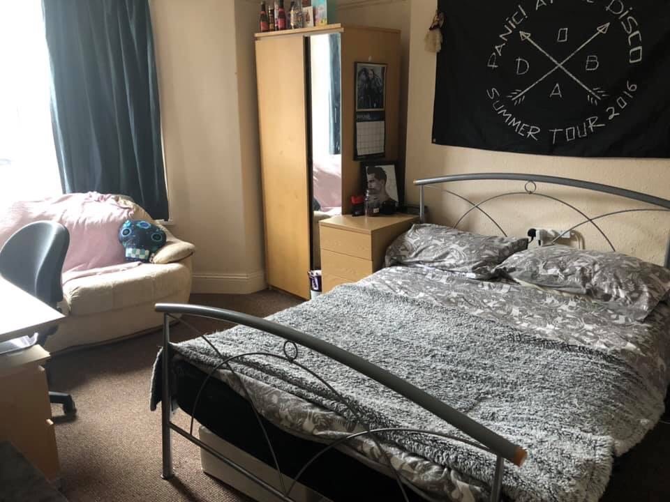 Large Furnished Double Room In Shared House In Plympton Devon Gumtree