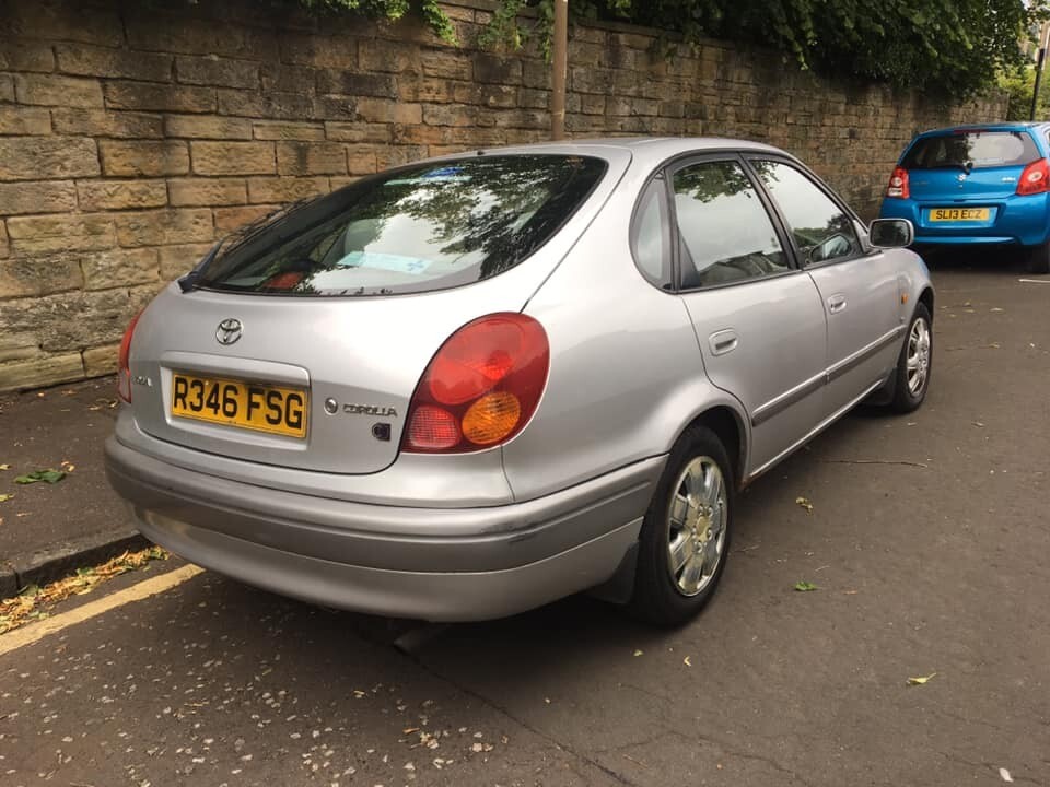 Toyota corolla 98 года