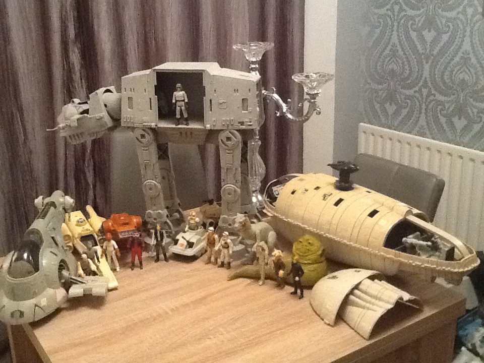 Vintage Star Wars toys 1977 onwards figures ships etc in Winsford