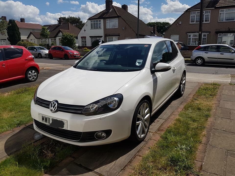 Volkswagen golf 2011 года