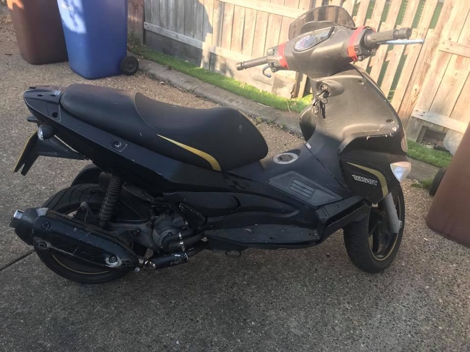 gilera runner vxr 200cc